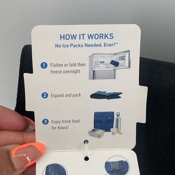 PackIt Black Freezable Lunch Bag – Built-In Ice Packs, New with Tag, Unisex - Picture 6 of 9